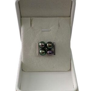 18k南洋4粒黑珠頸鏈*