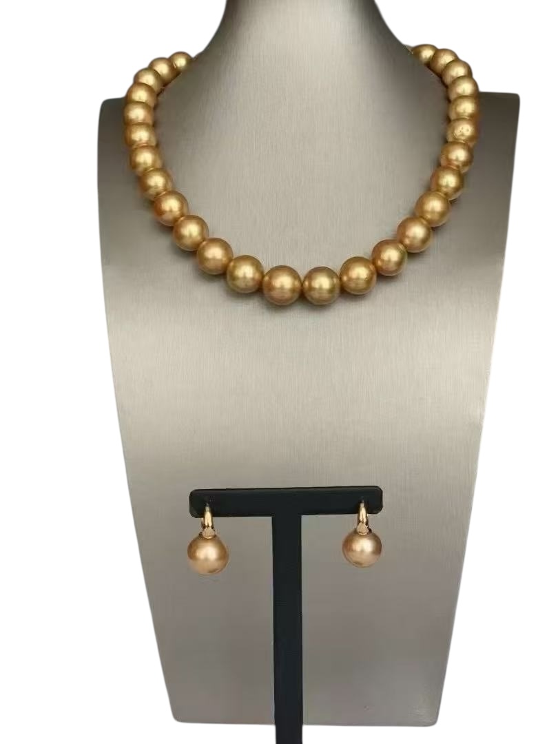 南洋31粒金珠頸鍊和18k金珠耳環