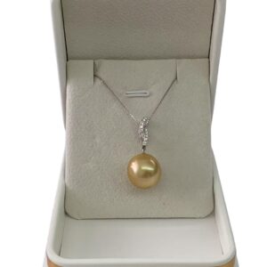 18k金鑽石南洋金珠吊墜